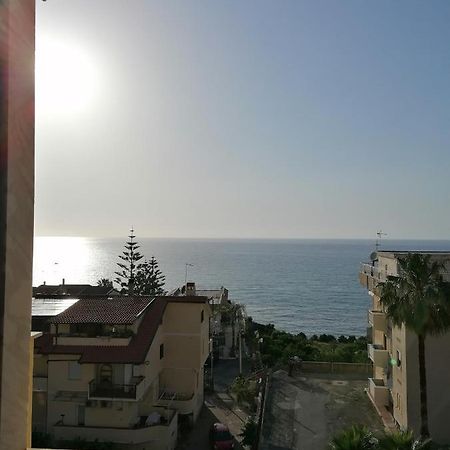 Appartamento Vista Mare Tropea Buitenkant foto